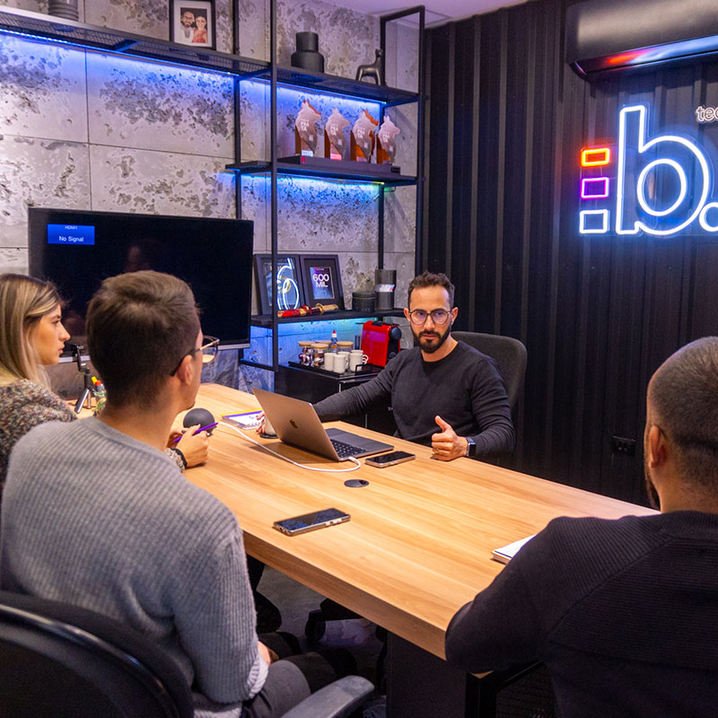 Base Tech Marketing Vendas & Performance